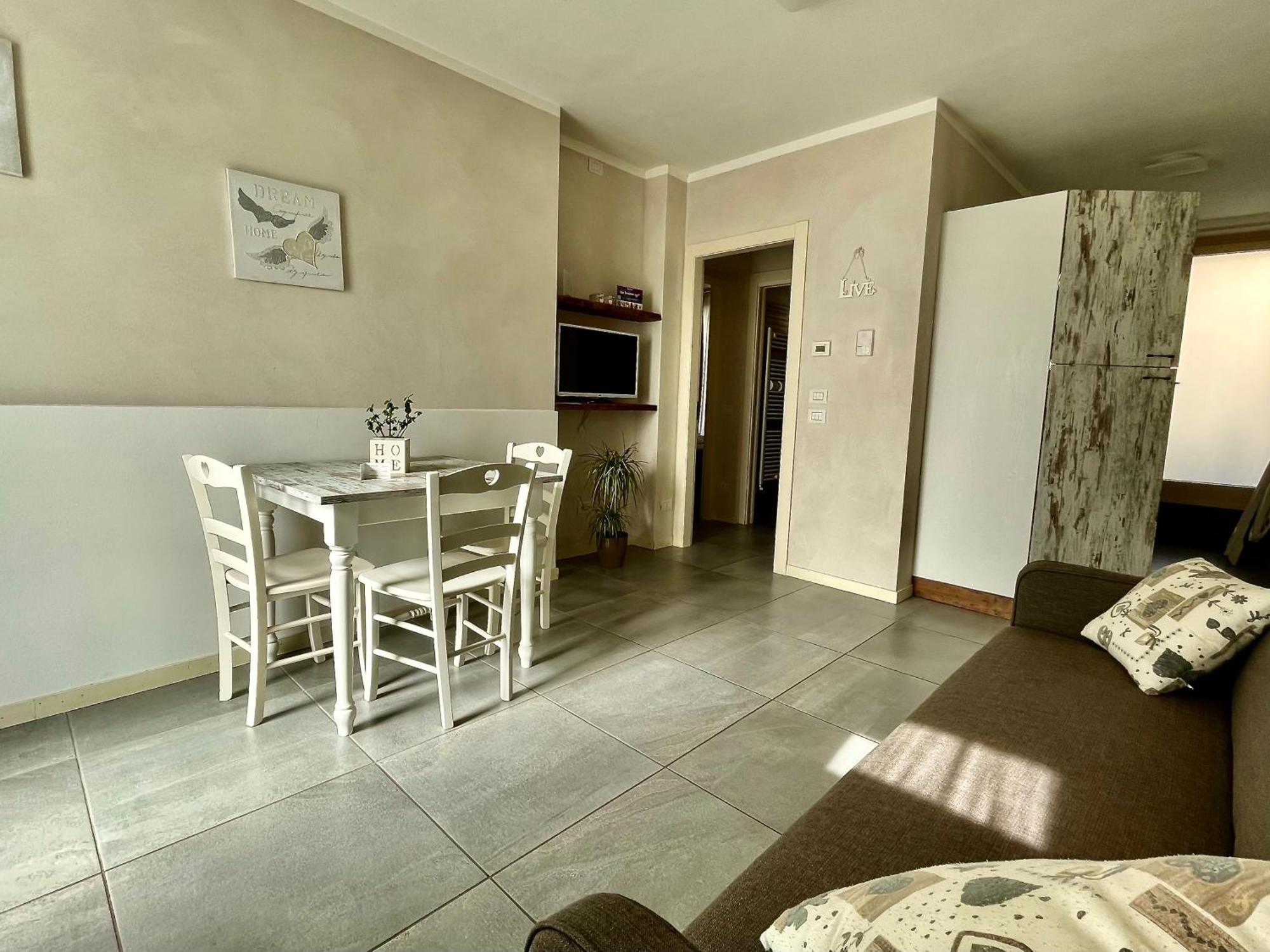 Villa Fontanelle Gardapartments 波尔佩纳泽德尔加尔达 外观 照片