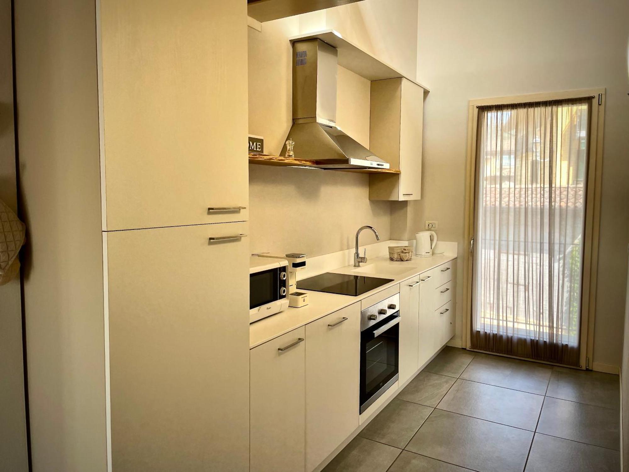 Villa Fontanelle Gardapartments 波尔佩纳泽德尔加尔达 外观 照片