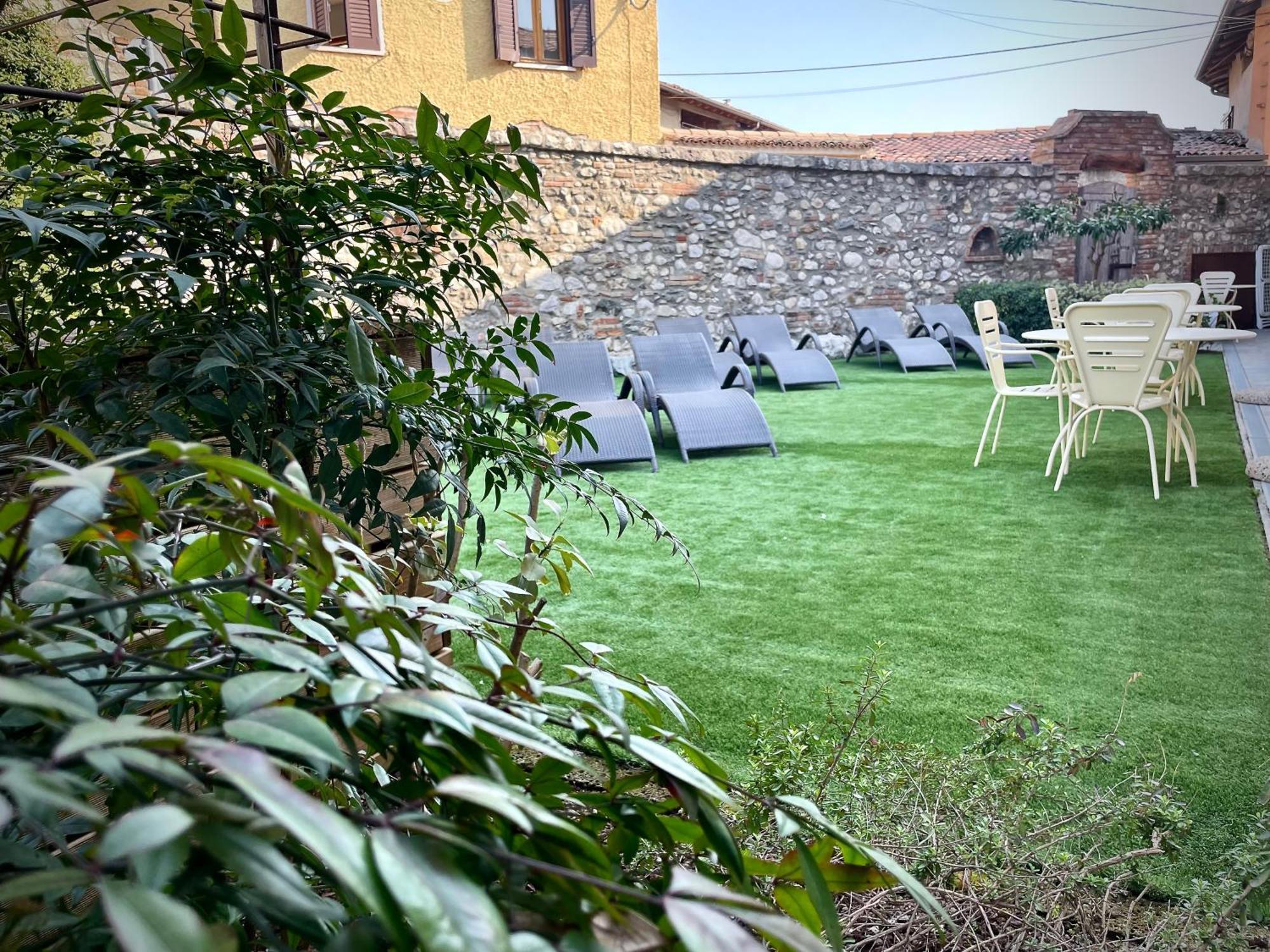 Villa Fontanelle Gardapartments 波尔佩纳泽德尔加尔达 外观 照片